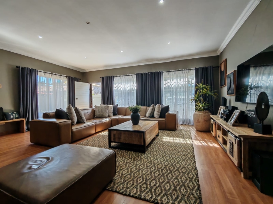 3 Bedroom Property for Sale in Risiville Gauteng