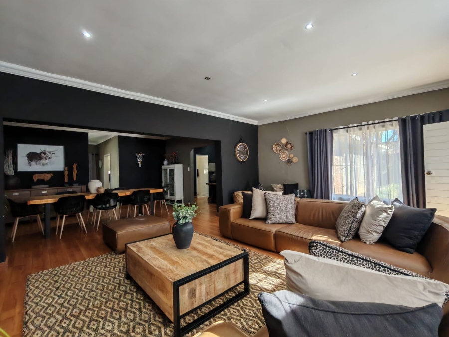3 Bedroom Property for Sale in Risiville Gauteng