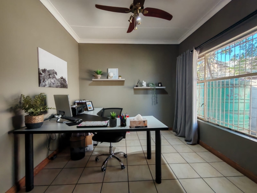 3 Bedroom Property for Sale in Risiville Gauteng