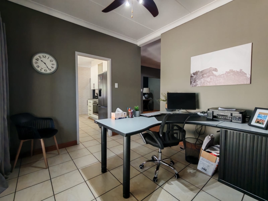 3 Bedroom Property for Sale in Risiville Gauteng