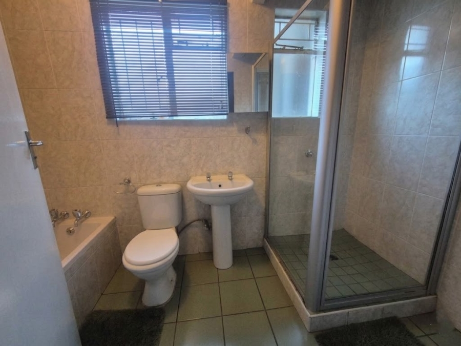 3 Bedroom Property for Sale in Three Rivers Gauteng