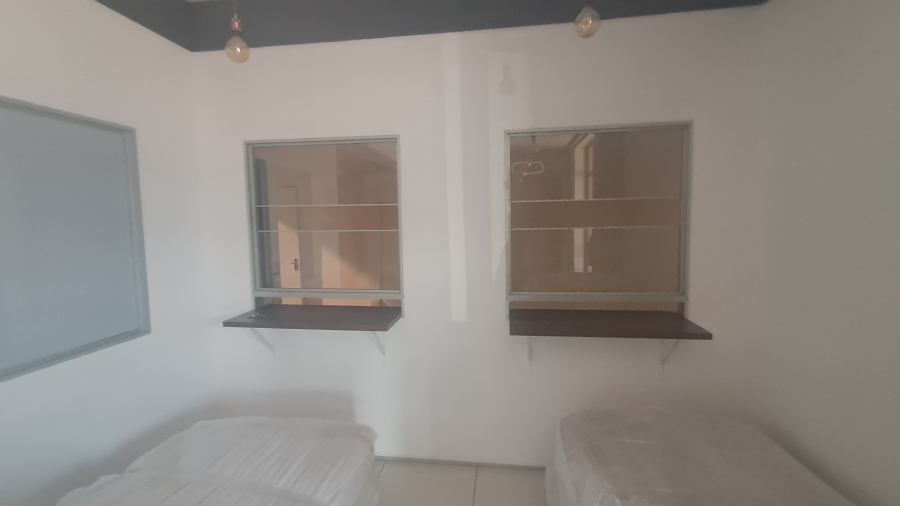 To Let Commercial Property for Rent in Eco Park Gauteng
