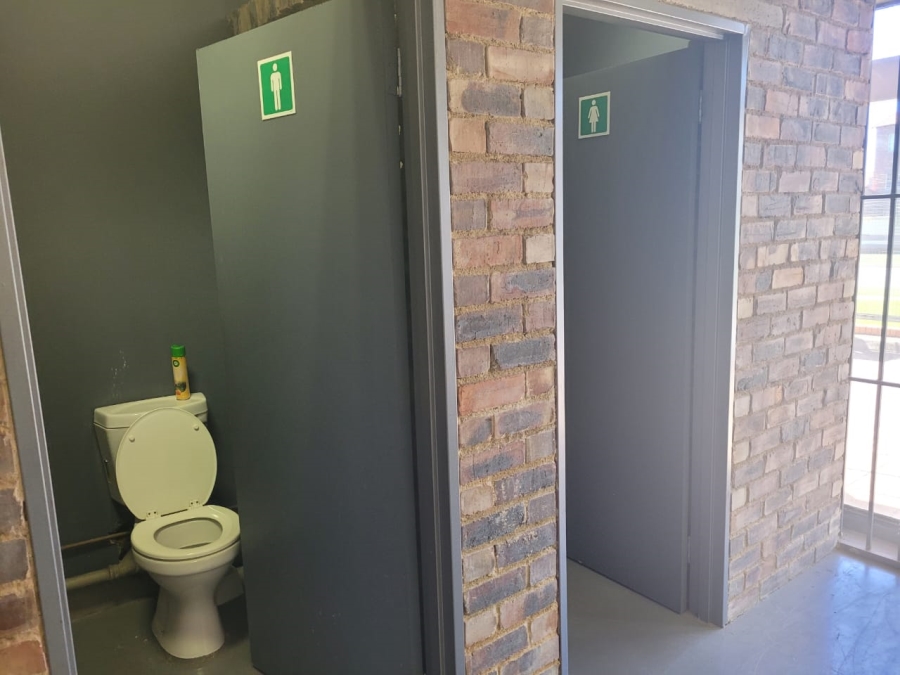 To Let Commercial Property for Rent in Eco Park Gauteng