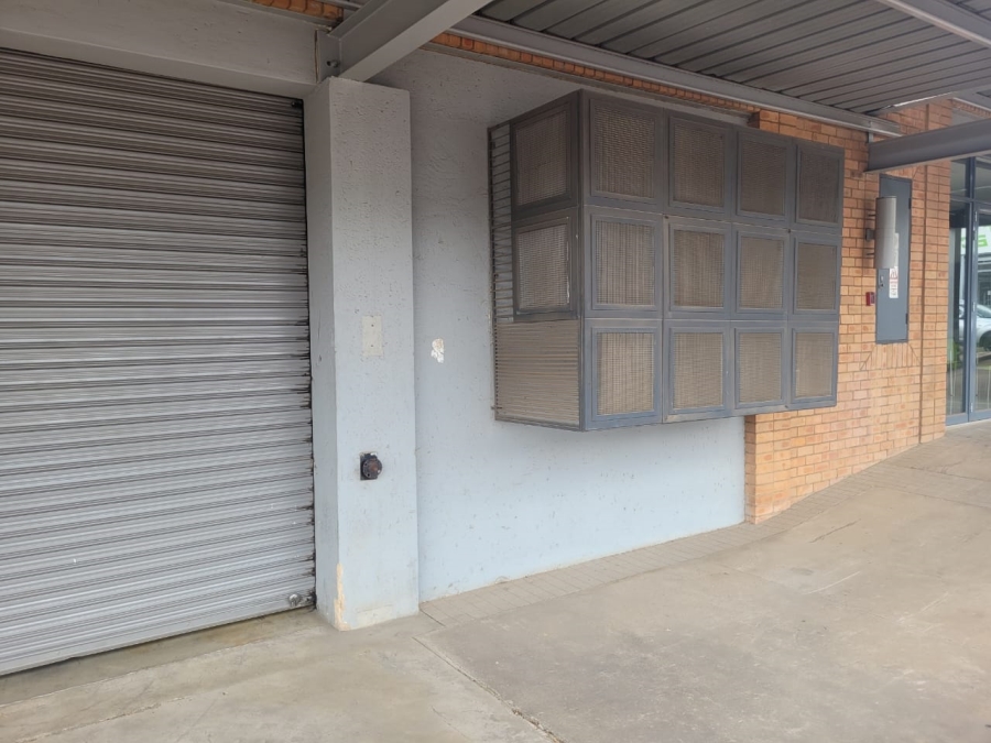 To Let Commercial Property for Rent in Eco Park Gauteng