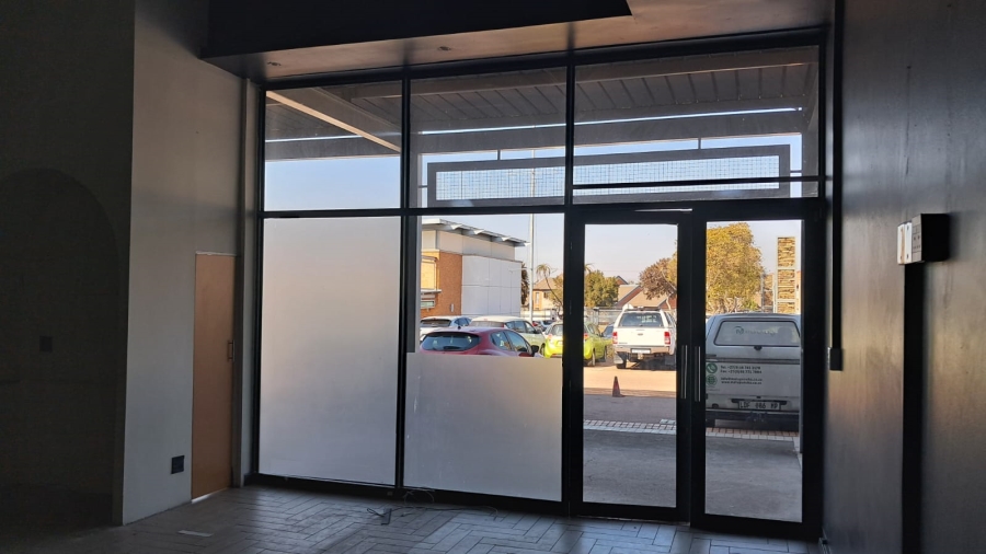 To Let Commercial Property for Rent in Eco Park Gauteng