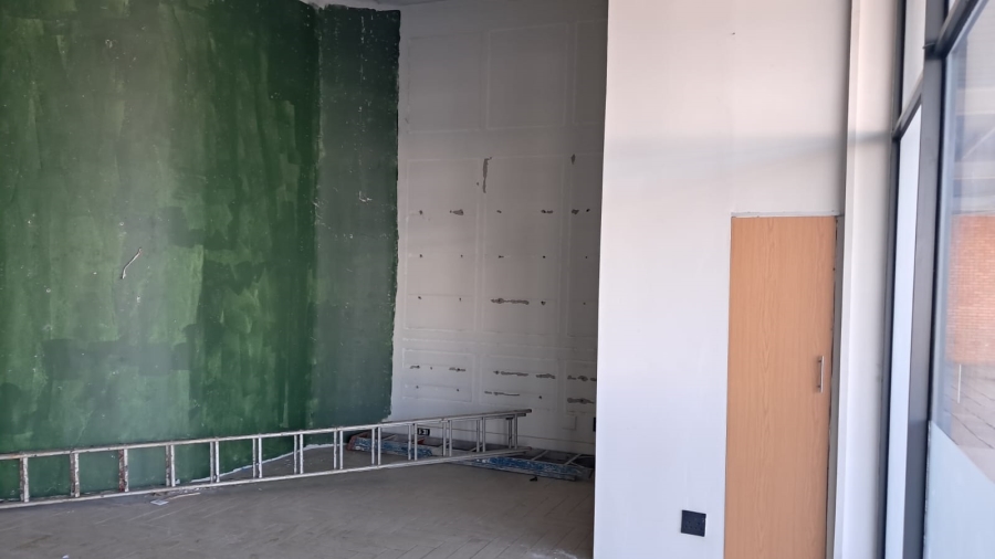 To Let Commercial Property for Rent in Eco Park Gauteng