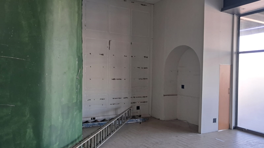 To Let Commercial Property for Rent in Eco Park Gauteng