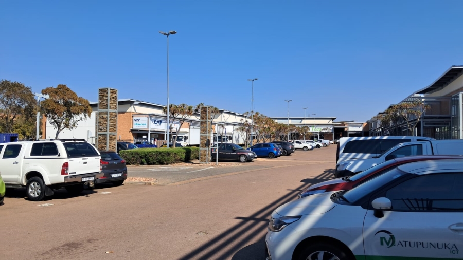 To Let Commercial Property for Rent in Eco Park Gauteng