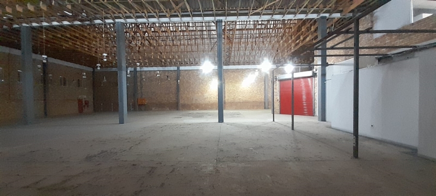To Let Commercial Property for Rent in Vorna Valley Gauteng