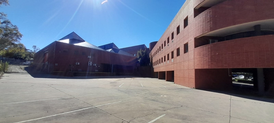 Commercial Property for Sale in Vorna Valley Gauteng