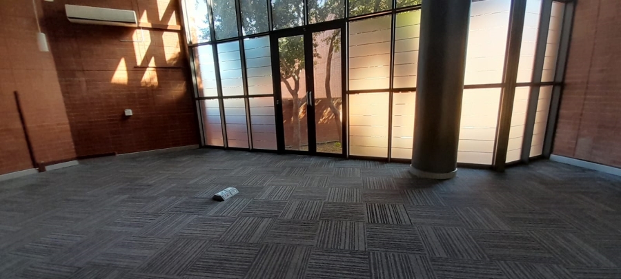 Commercial Property for Sale in Vorna Valley Gauteng