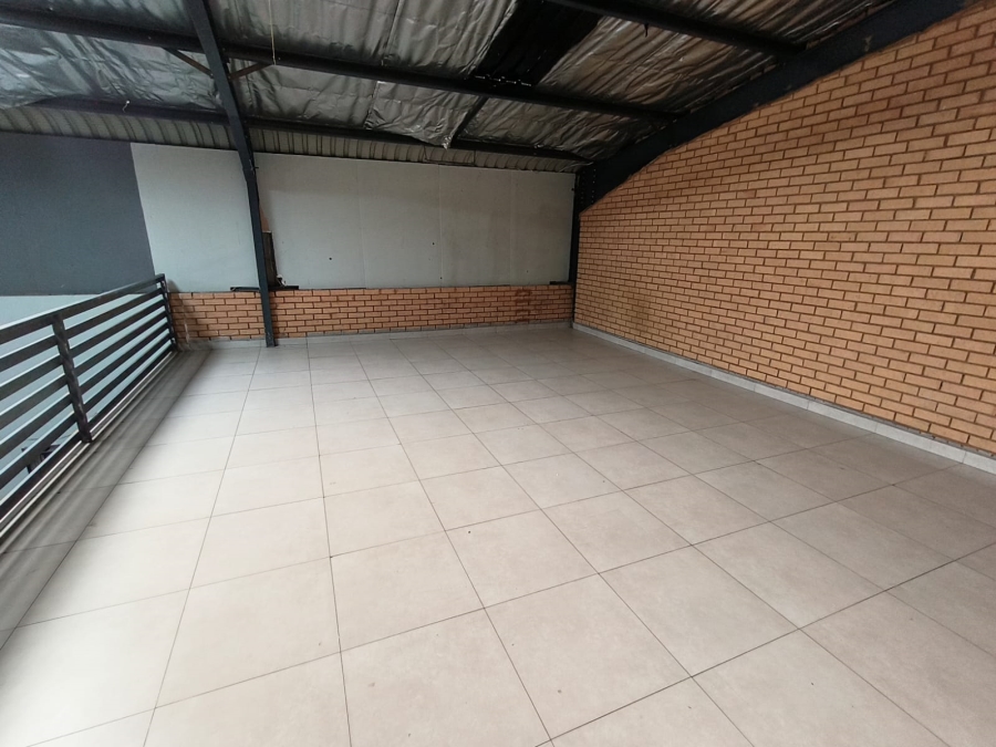 To Let Commercial Property for Rent in Sunderland Ridge Gauteng
