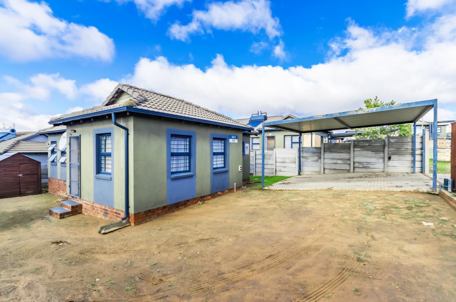 3 Bedroom Property for Sale in Mindalore Gauteng