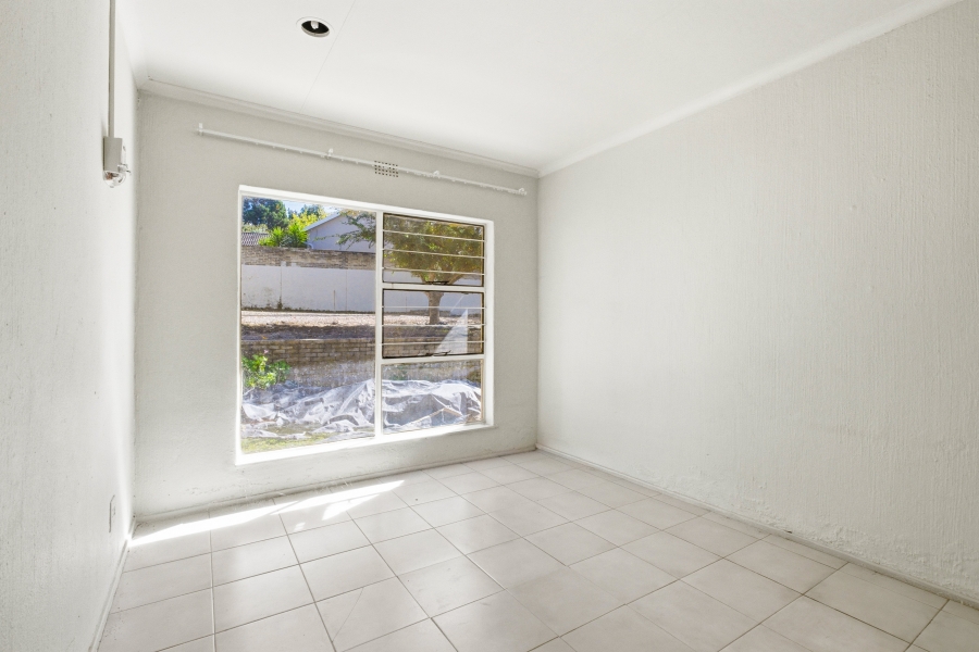 12 Bedroom Property for Sale in Sandown Gauteng