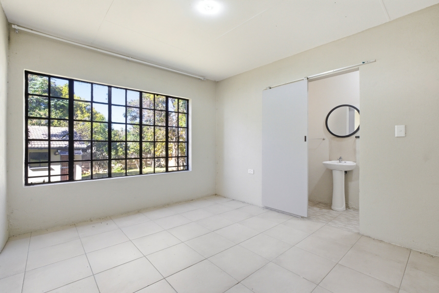 12 Bedroom Property for Sale in Sandown Gauteng