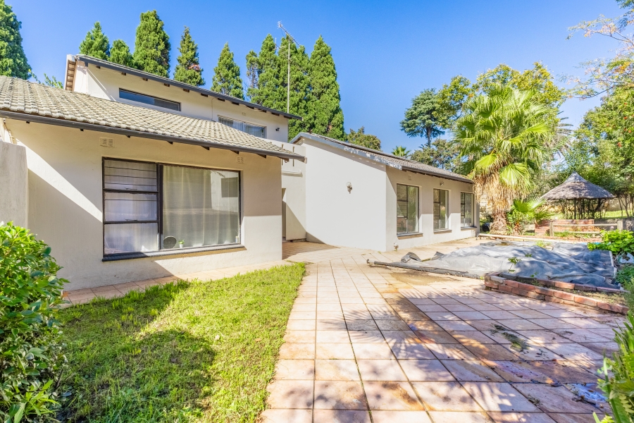 12 Bedroom Property for Sale in Sandown Gauteng