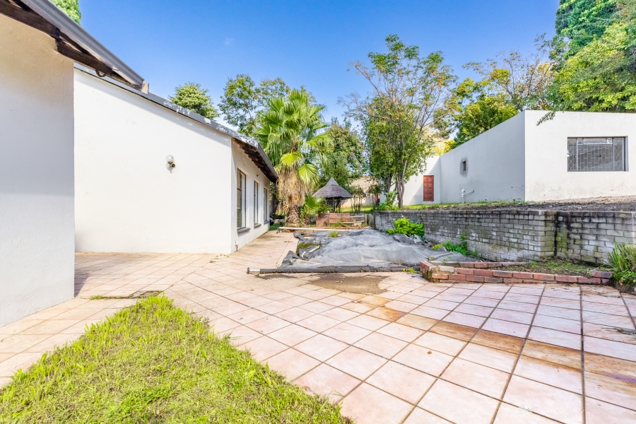 12 Bedroom Property for Sale in Sandown Gauteng