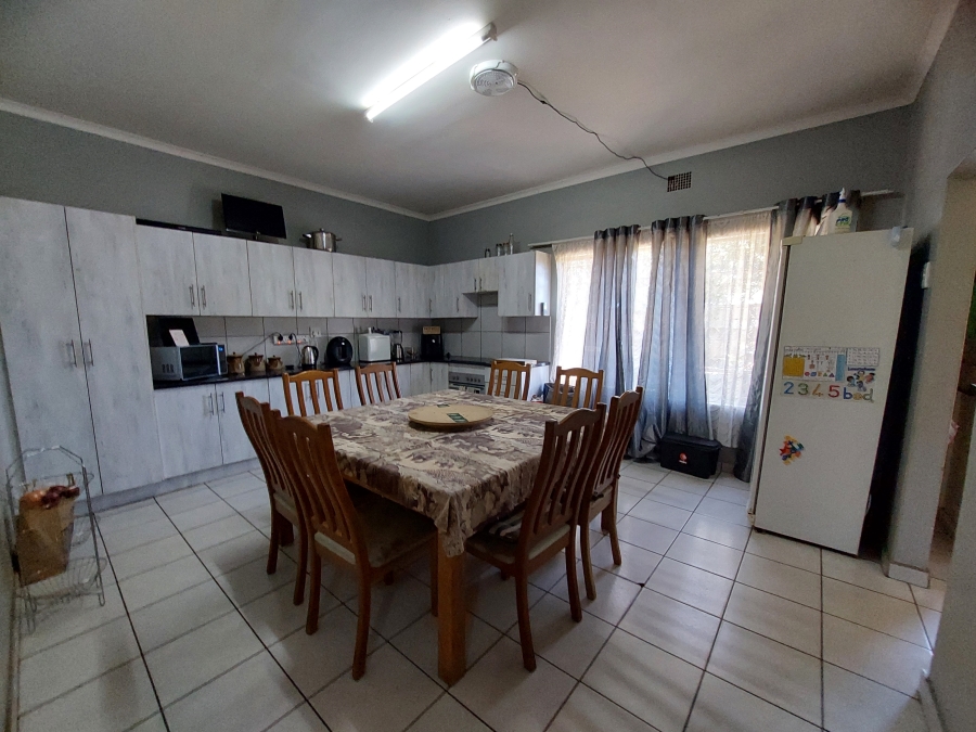 4 Bedroom Property for Sale in Rensburg Gauteng