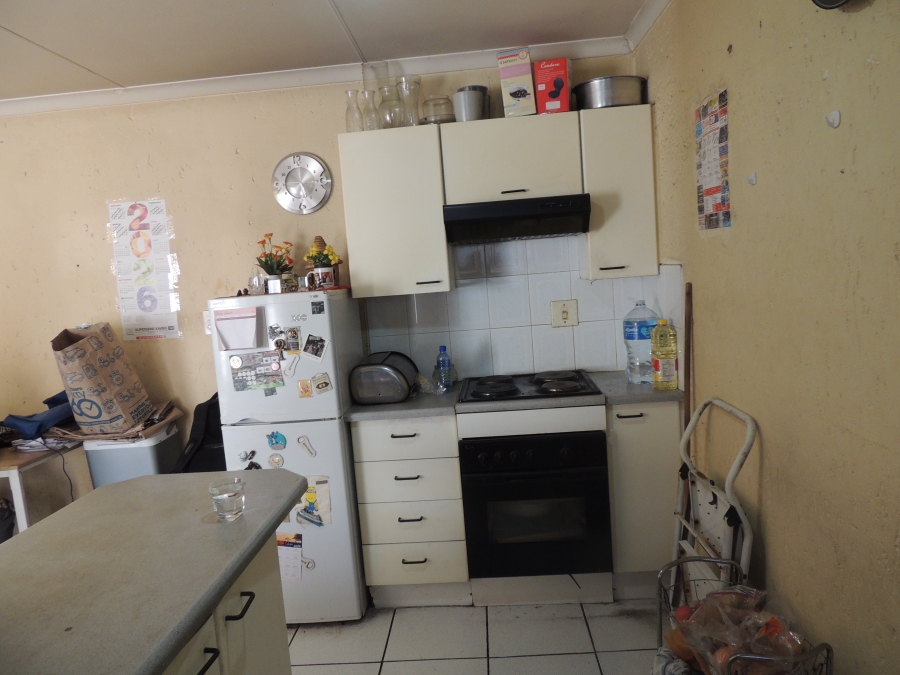 1 Bedroom Property for Sale in Ridgeway Gauteng