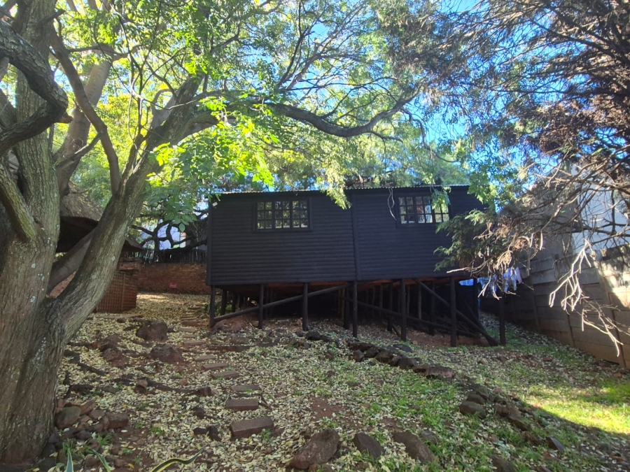 4 Bedroom Property for Sale in Mulbarton Gauteng