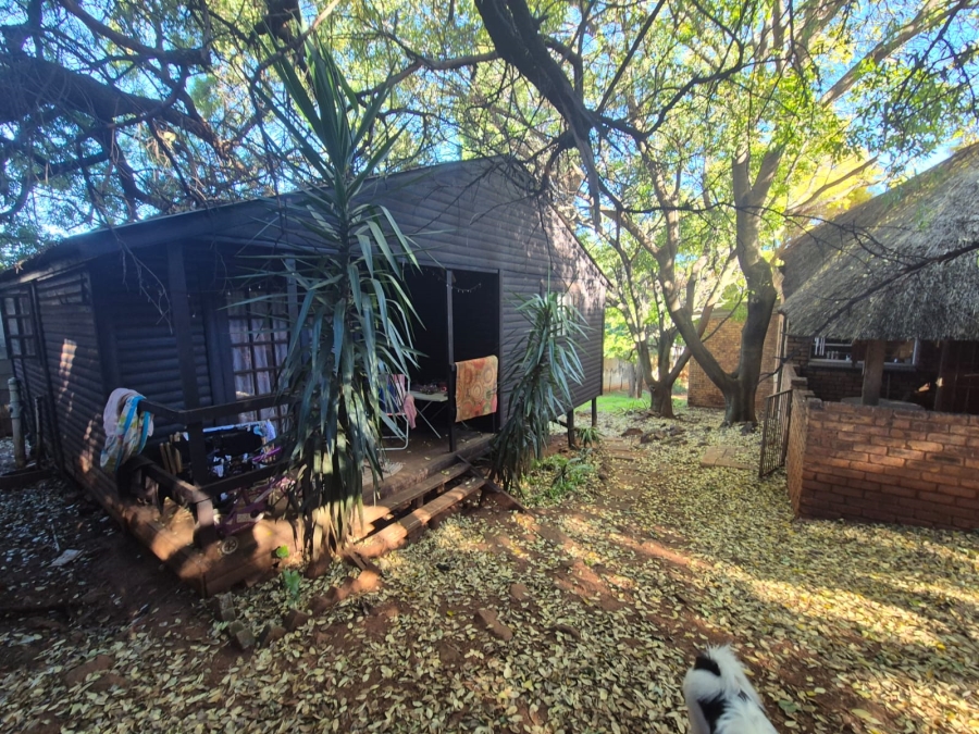 4 Bedroom Property for Sale in Mulbarton Gauteng