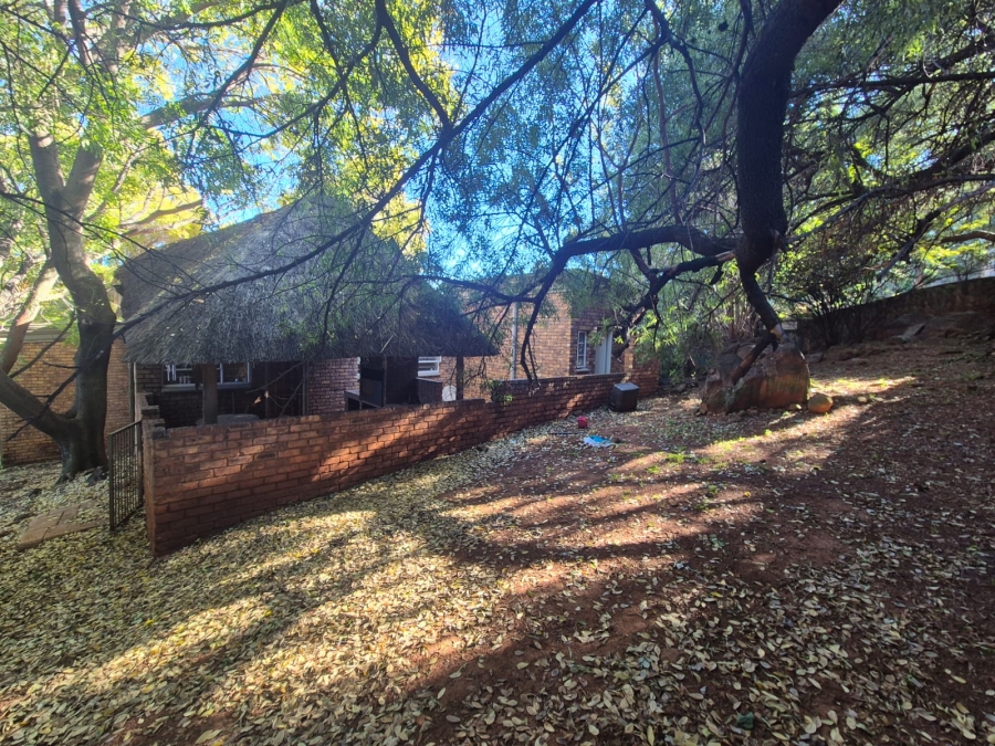 4 Bedroom Property for Sale in Mulbarton Gauteng