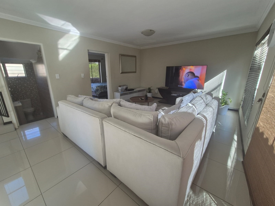 4 Bedroom Property for Sale in Bassonia Rock Gauteng