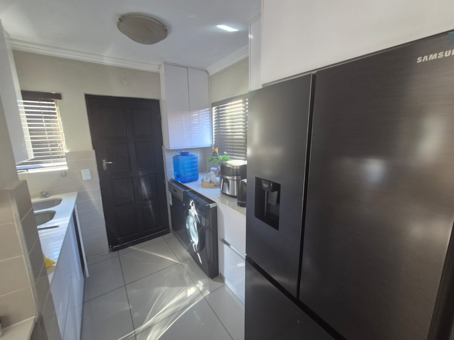 4 Bedroom Property for Sale in Bassonia Rock Gauteng