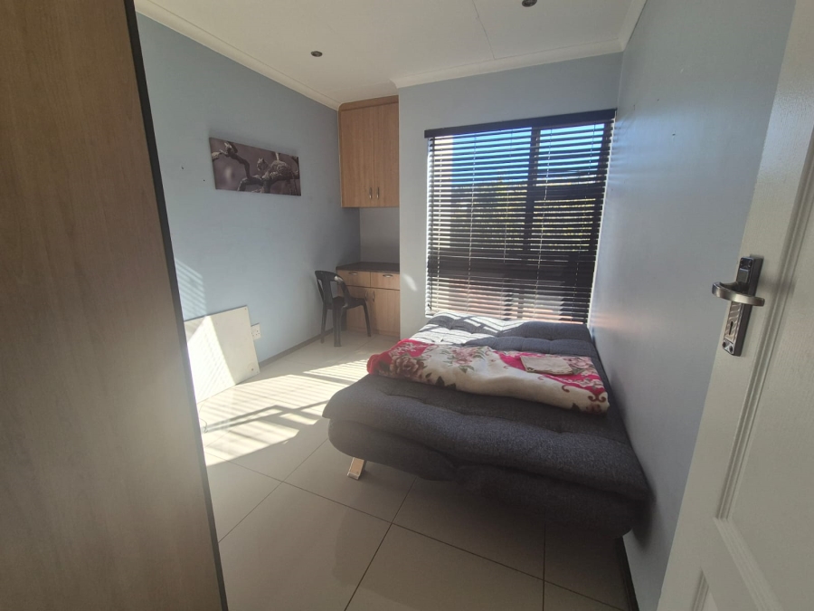 4 Bedroom Property for Sale in Bassonia Rock Gauteng