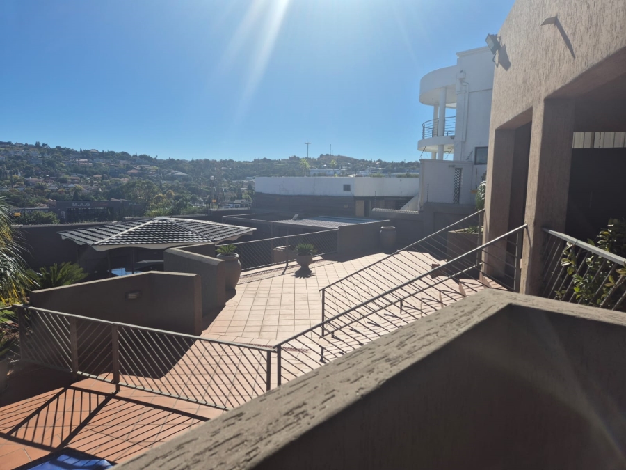 4 Bedroom Property for Sale in Bassonia Gauteng