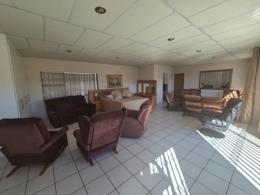 4 Bedroom Property for Sale in Bassonia Gauteng