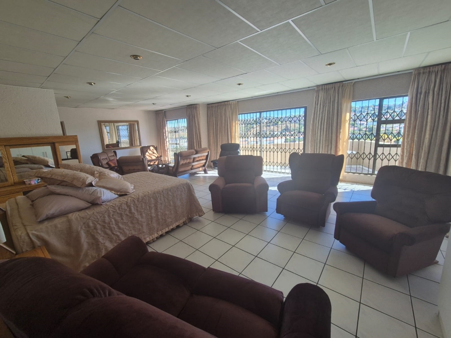 4 Bedroom Property for Sale in Bassonia Gauteng
