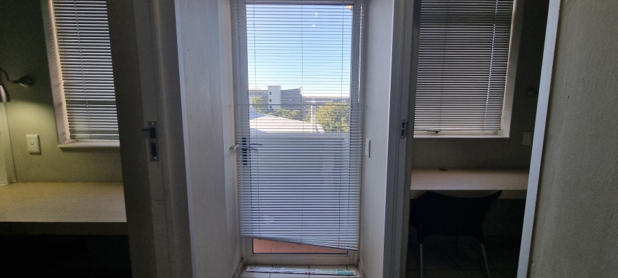 2 Bedroom Property for Sale in Hillcrest Gauteng