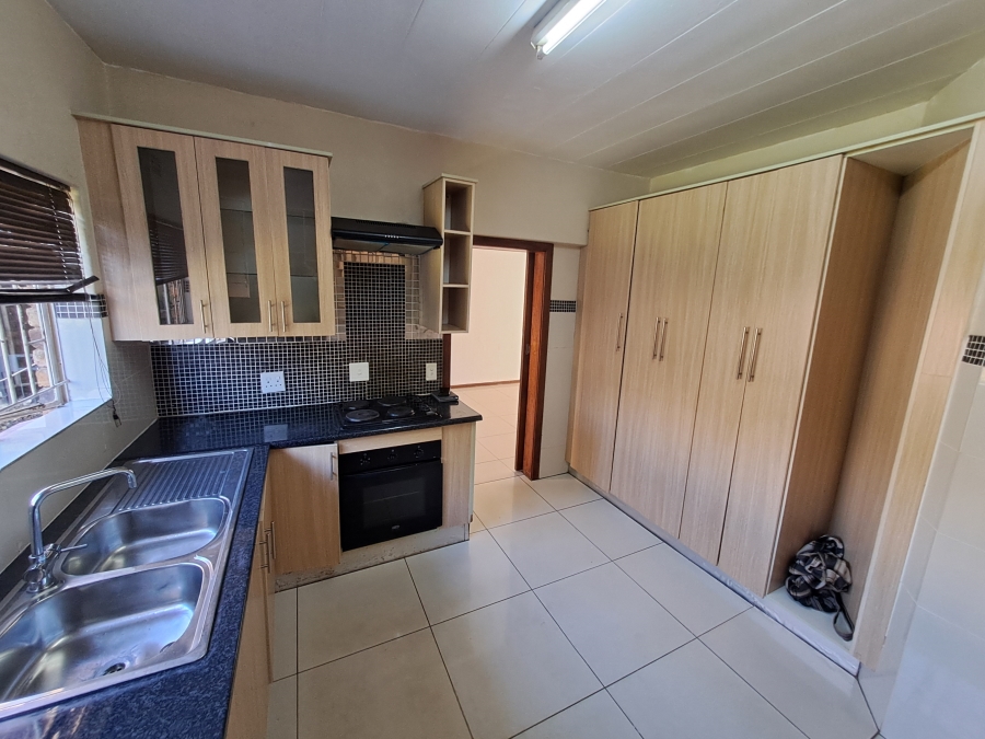 3 Bedroom Property for Sale in Windsor East Gauteng