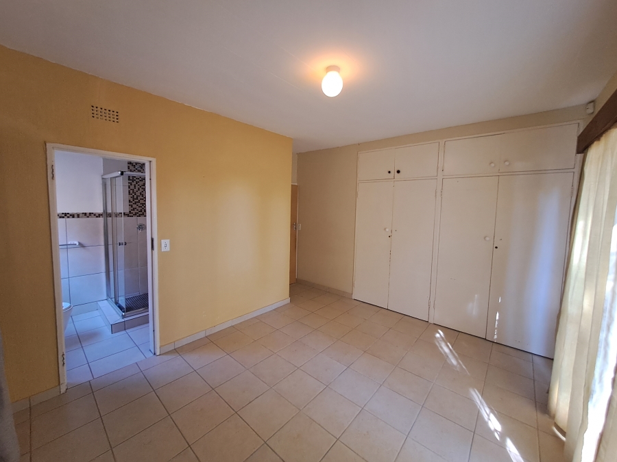 3 Bedroom Property for Sale in Windsor East Gauteng