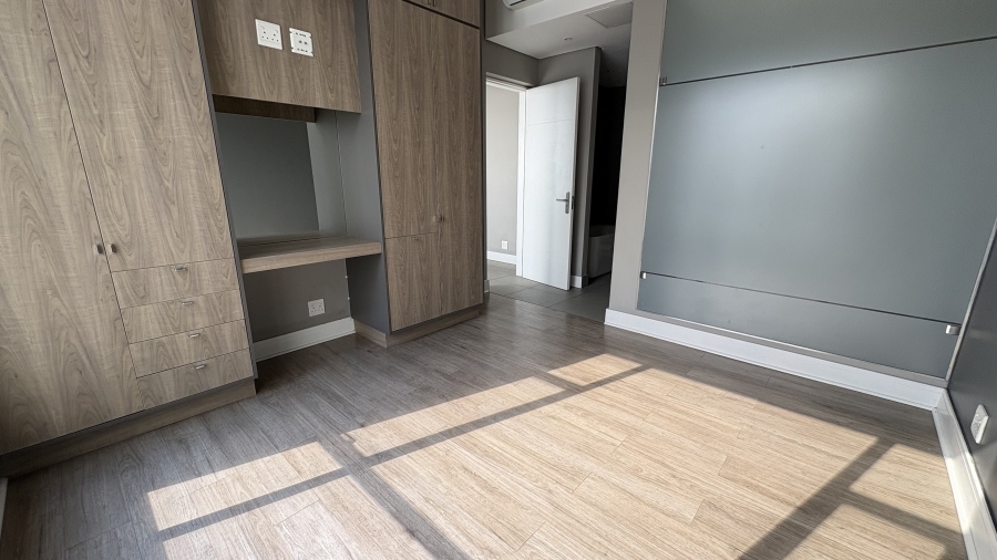 2 Bedroom Property for Sale in Rosebank Gauteng