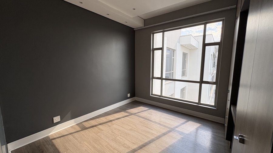 2 Bedroom Property for Sale in Rosebank Gauteng