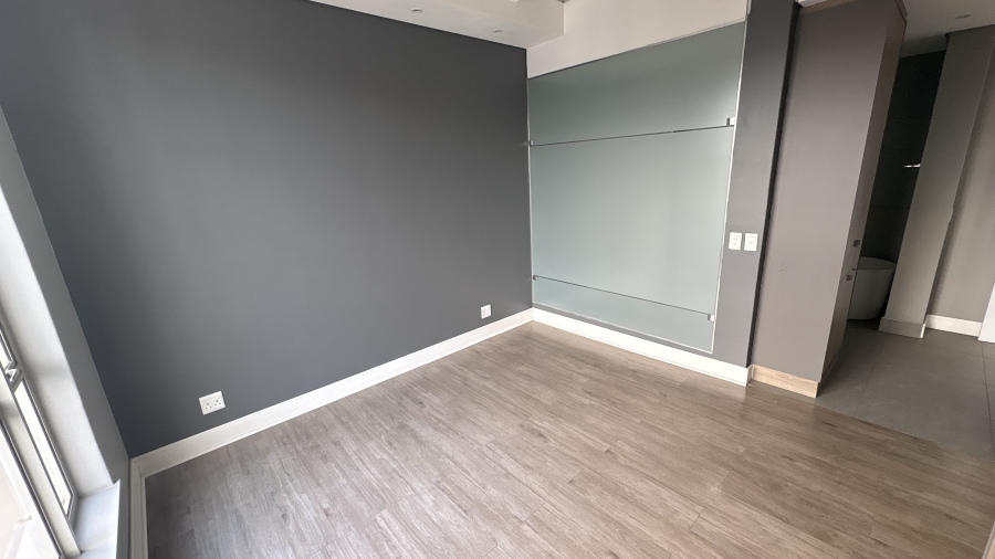 2 Bedroom Property for Sale in Rosebank Gauteng