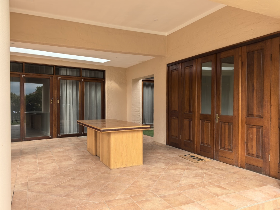 To Let 1 Bedroom Property for Rent in Ferndale Gauteng
