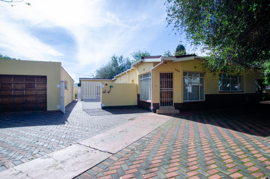 4 Bedroom Property for Sale in Brakpan Central Gauteng