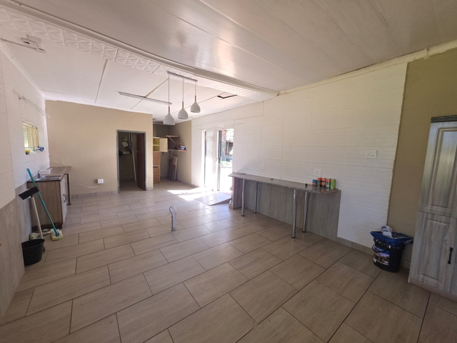 4 Bedroom Property for Sale in Sonland Park Gauteng