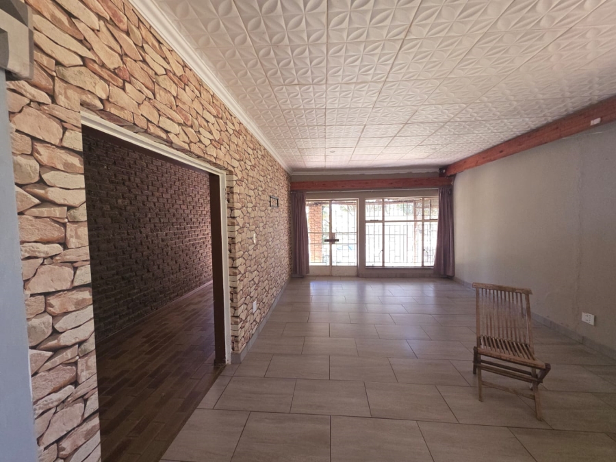 4 Bedroom Property for Sale in Sonland Park Gauteng