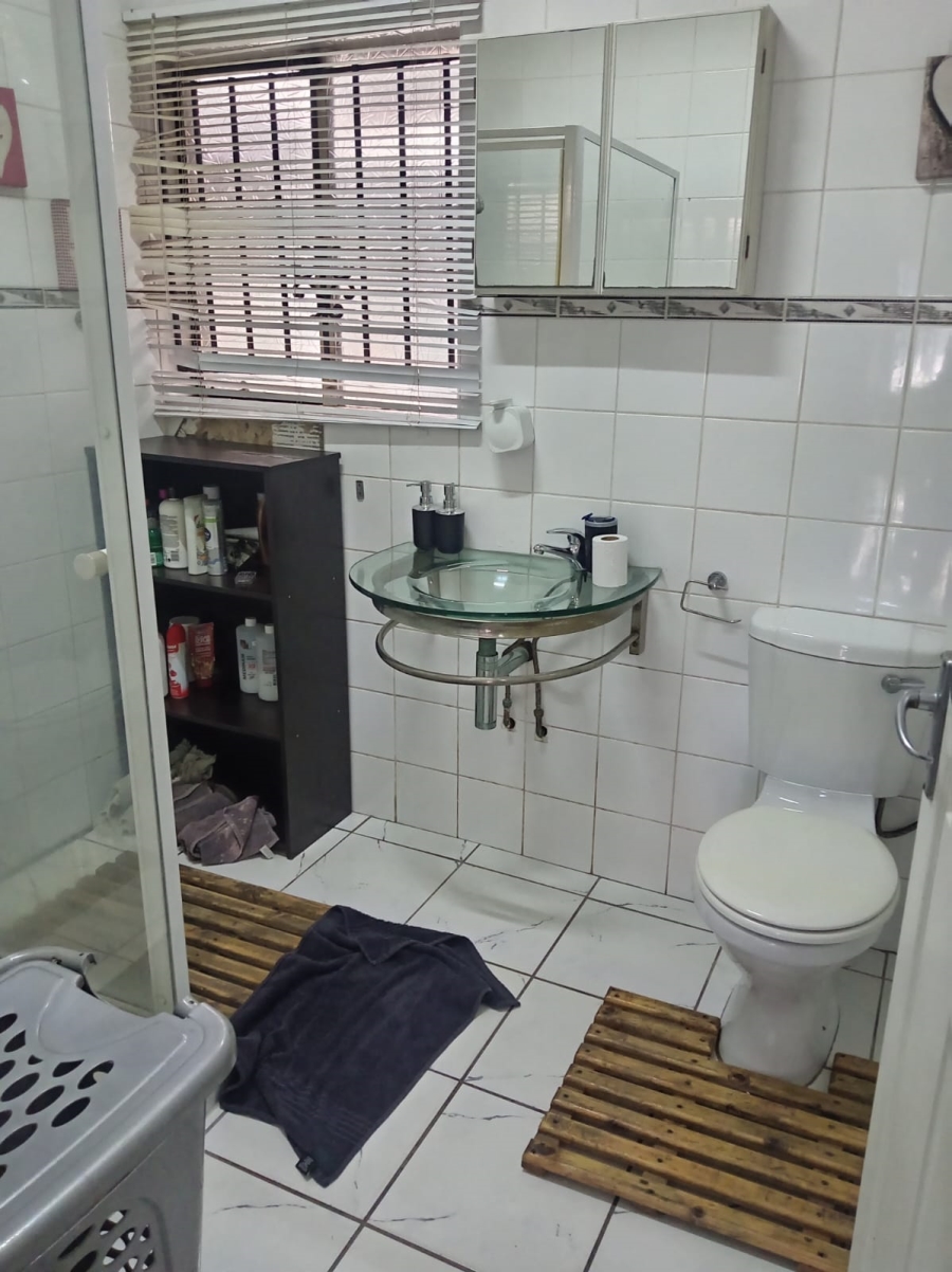 3 Bedroom Property for Sale in Flora Gardens Gauteng