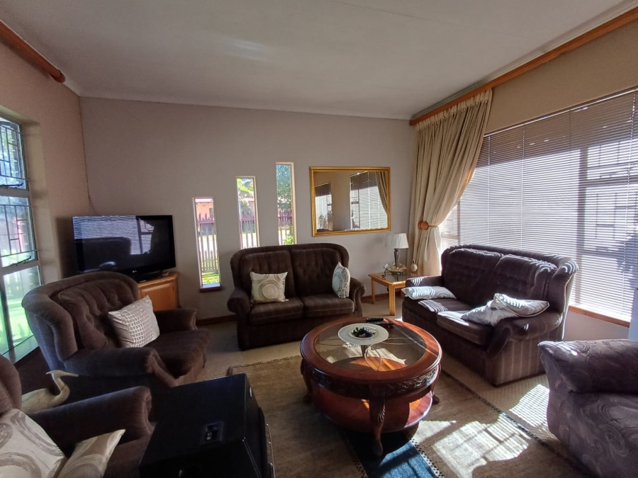 3 Bedroom Property for Sale in Vanderbijlpark Sw 2 Gauteng
