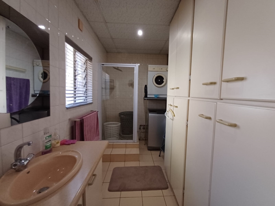 3 Bedroom Property for Sale in Vanderbijlpark Sw 2 Gauteng