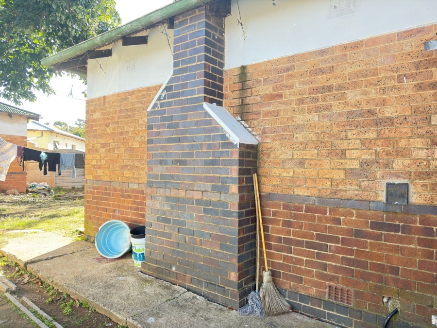 2 Bedroom Property for Sale in Chloorkop Gauteng