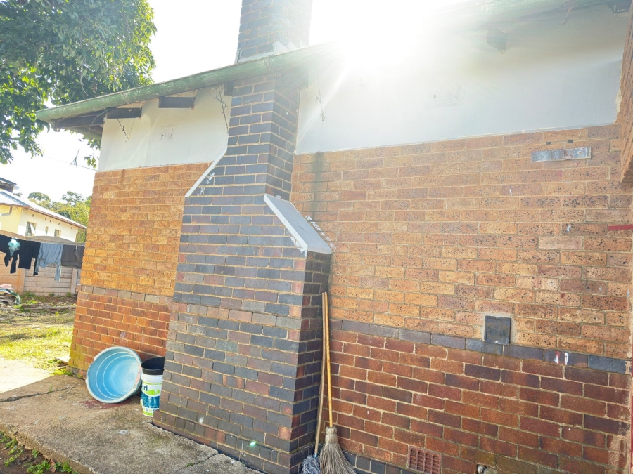 2 Bedroom Property for Sale in Chloorkop Gauteng