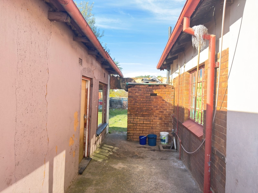2 Bedroom Property for Sale in Chloorkop Gauteng