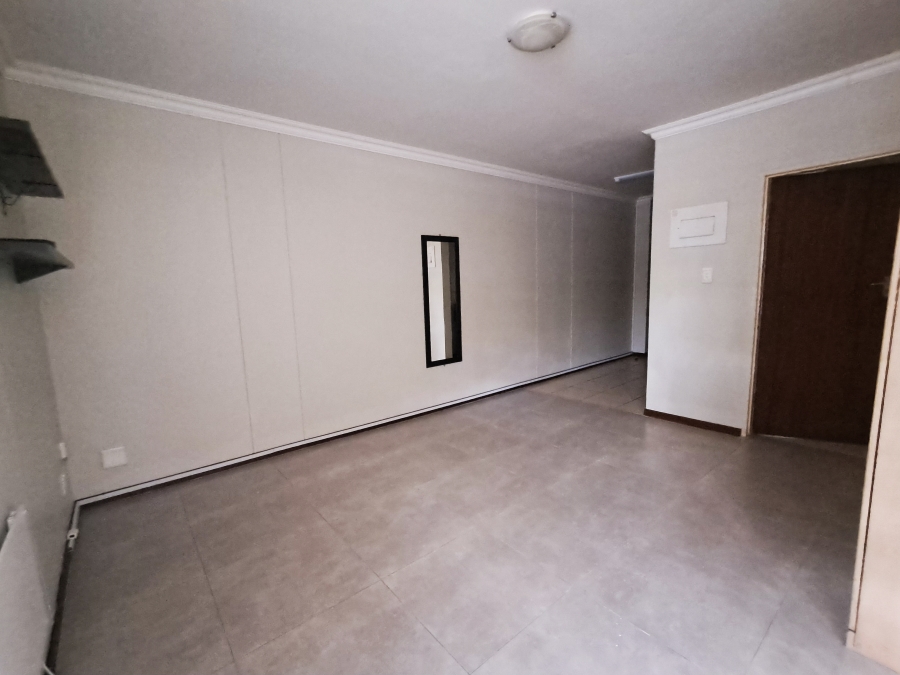 1 Bedroom Property for Sale in Hatfield Gauteng