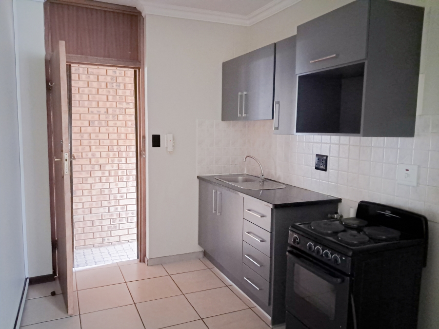 1 Bedroom Property for Sale in Hatfield Gauteng